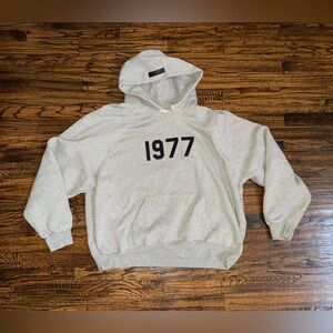 Fear Of God Essentials 1977 Heather Grey Hoodie Size Large